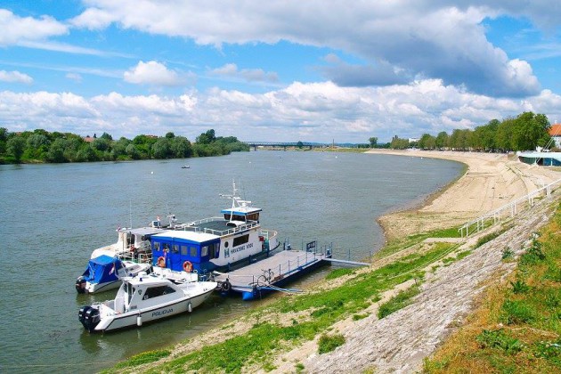 Sava, Slavonski Brod; sunce, proljeće
