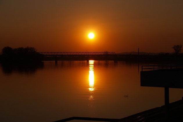 Zalazak: Boje bakra i zlata
